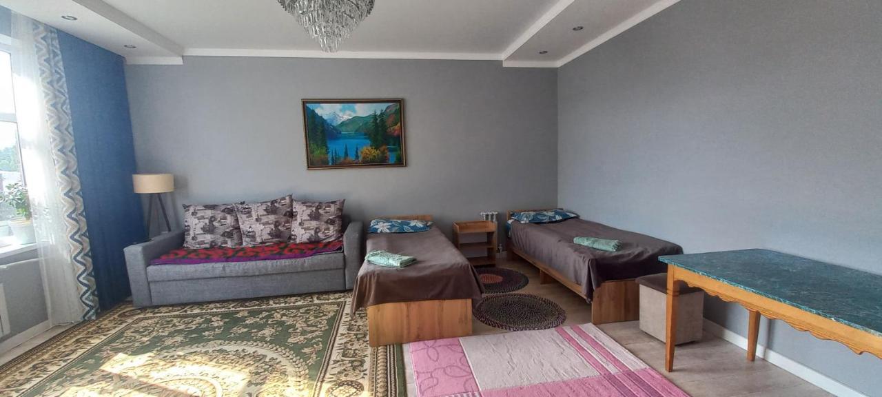 Guest House B&B Kochkor Luaran gambar